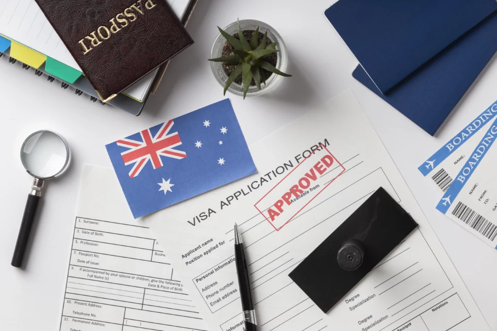 Precisa imigrar para a Austrália? Descubra quais documentos exigem tradução juramentada e onde fazer com segurança.